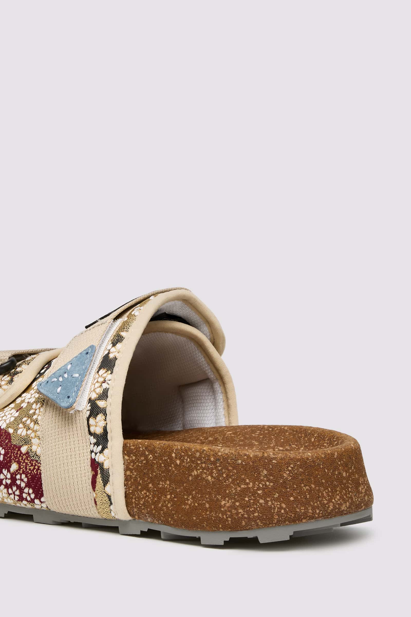 Beige Men Flower Mountain NIWA SLIPPER UNI L.E. Slippers | 571-KIXBLH