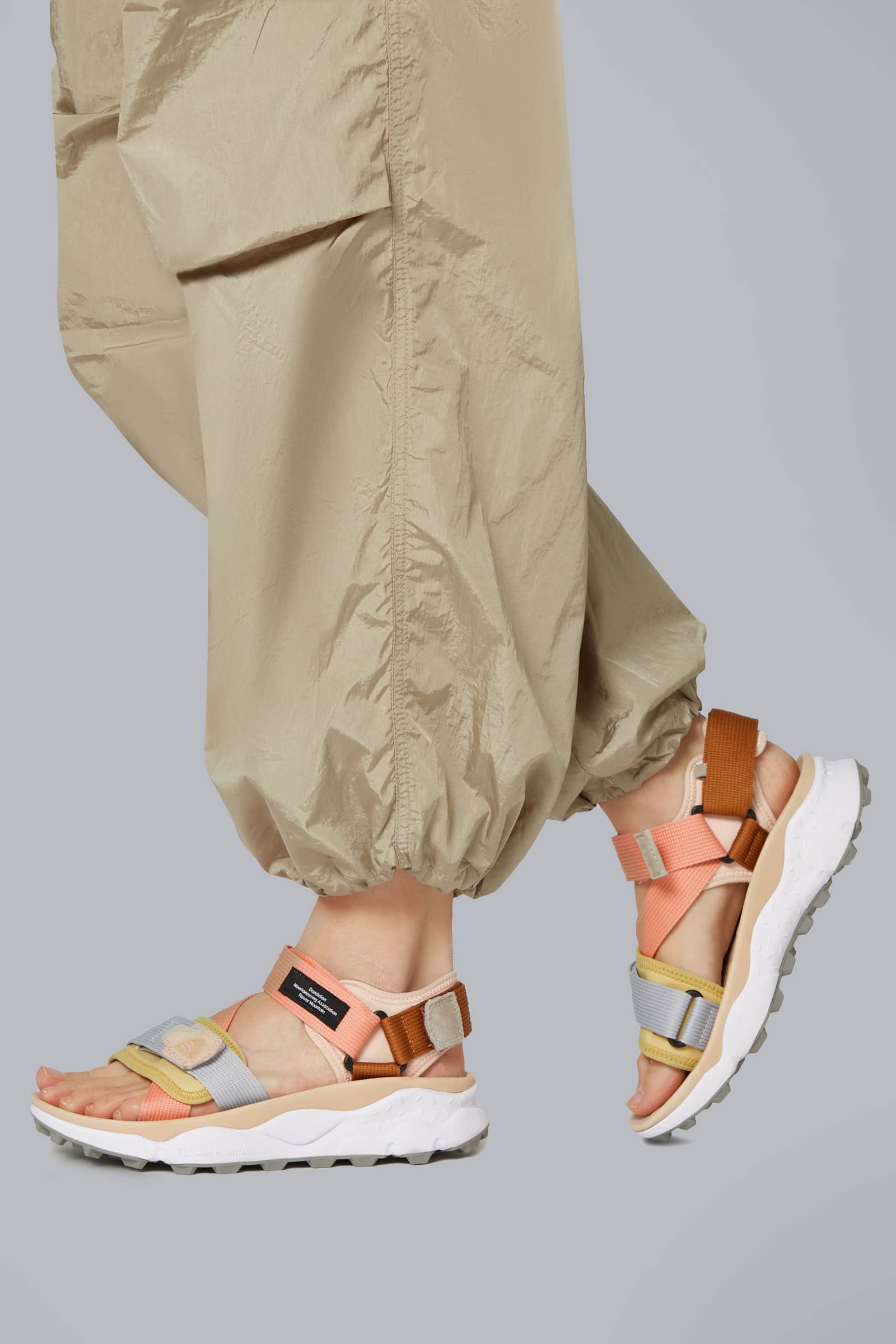 Beige / Salmon Women Flower Mountain NAZCA 2 Sneakers | 483-NWKJGE