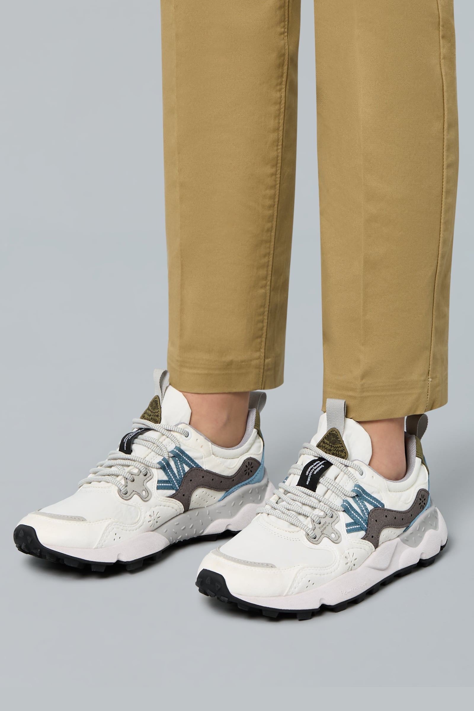 White / Grey Men Flower Mountain YAMANO 3 UNI KAISO Sneakers | 824-IKHLRY