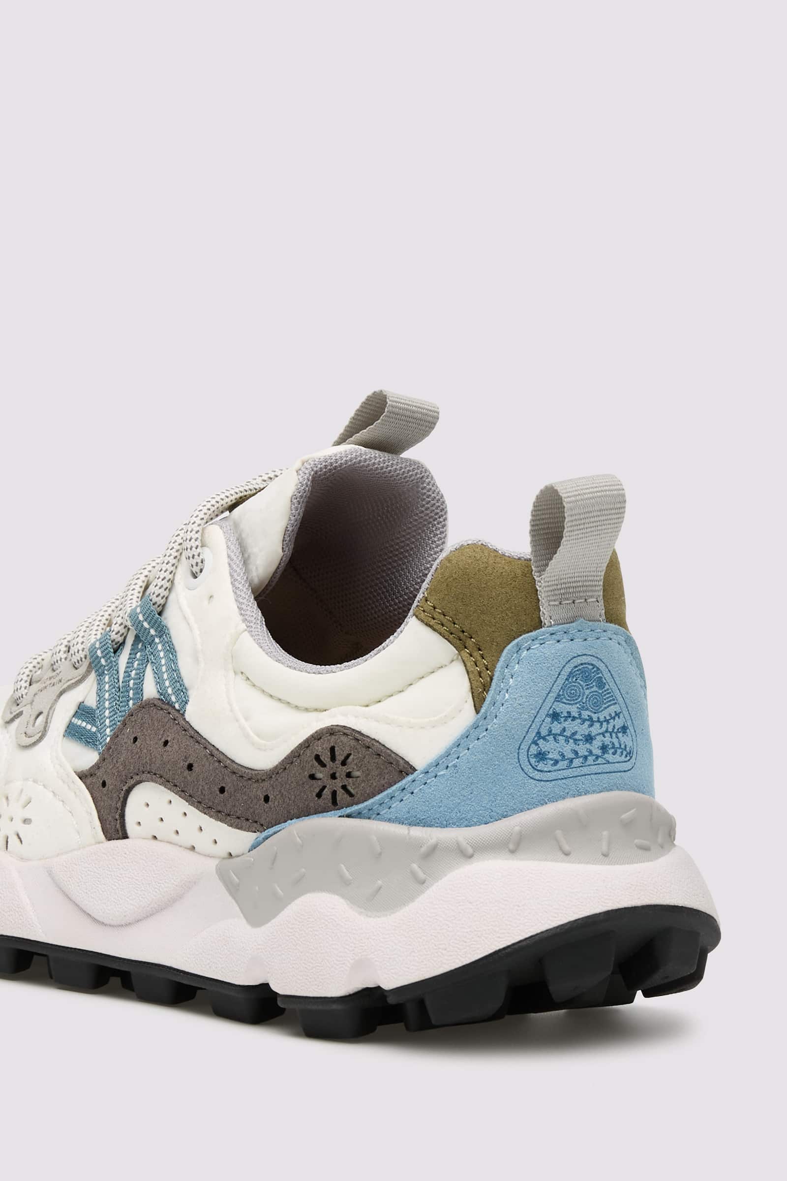 White / Grey Men Flower Mountain YAMANO 3 UNI KAISO Sneakers | 824-IKHLRY
