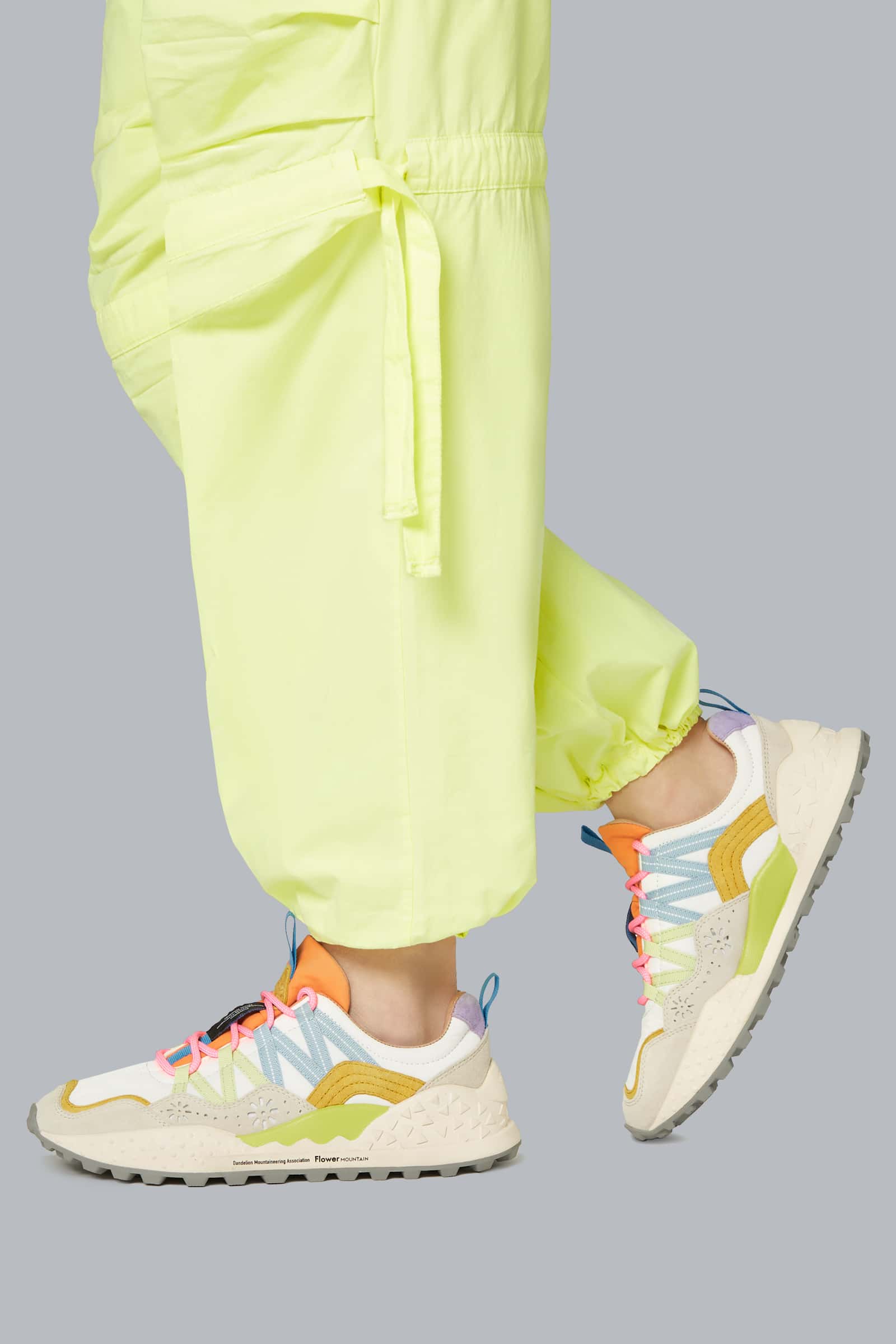 White / Salmon Women Flower Mountain WASHI Sneakers | 674-ITZEVB